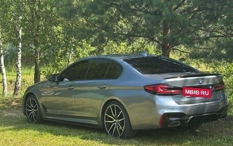 BMW 5 серия, 2018 год, 3 700 000 рублей, 11 фотография