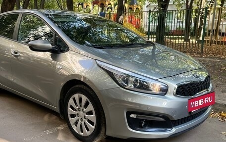 KIA cee'd III, 2015 год, 1 390 000 рублей, 2 фотография