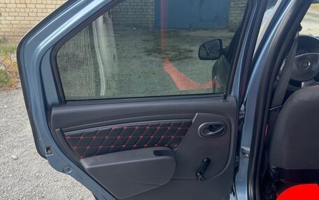 Renault Logan I, 2011 год, 350 000 рублей, 13 фотография