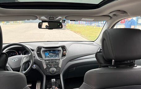 Hyundai Santa Fe III рестайлинг, 2018 год, 2 500 000 рублей, 3 фотография