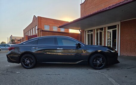 Toyota Avalon, 2022 год, 3 700 000 рублей, 7 фотография