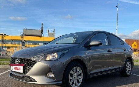 Hyundai Solaris II рестайлинг, 2020 год, 1 300 000 рублей, 2 фотография