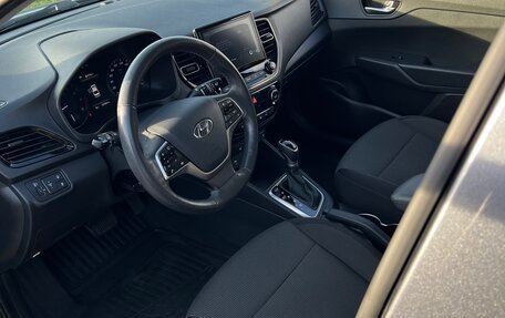 Hyundai Solaris II рестайлинг, 2020 год, 1 300 000 рублей, 11 фотография