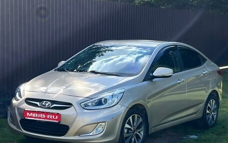 Hyundai Solaris II рестайлинг, 2014 год, 1 400 000 рублей, 8 фотография