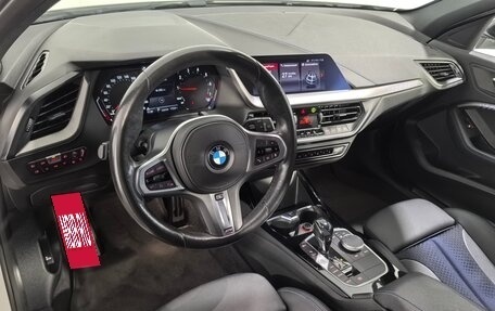 BMW 1 серия, 2020 год, 2 699 900 рублей, 10 фотография