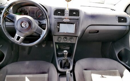 Volkswagen Polo VI (EU Market), 2012 год, 760 000 рублей, 6 фотография