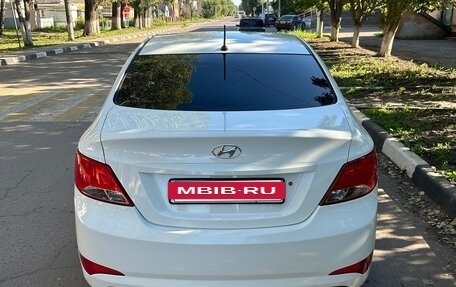 Hyundai Solaris II рестайлинг, 2016 год, 1 100 000 рублей, 8 фотография