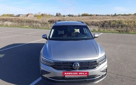 Volkswagen Tiguan II, 2021 год, 3 600 000 рублей, 4 фотография