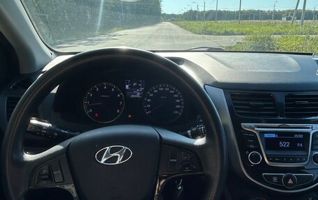 Hyundai Solaris II рестайлинг, 2016 год, 1 100 000 рублей, 15 фотография