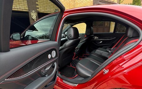 Mercedes-Benz E-Класс AMG, 2018 год, 7 999 000 рублей, 21 фотография
