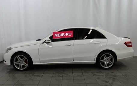 Mercedes-Benz E-Класс, 2012 год, 1 149 000 рублей, 8 фотография