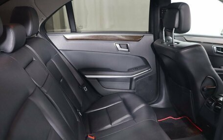 Mercedes-Benz E-Класс, 2012 год, 1 149 000 рублей, 23 фотография