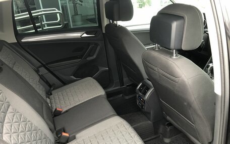 Volkswagen Tiguan II, 2021 год, 2 560 000 рублей, 11 фотография