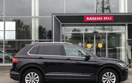 Volkswagen Tiguan II, 2021 год, 2 560 000 рублей, 4 фотография