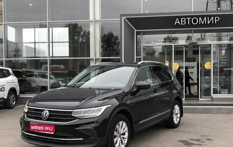 Volkswagen Tiguan II, 2021 год, 2 560 000 рублей, 1 фотография