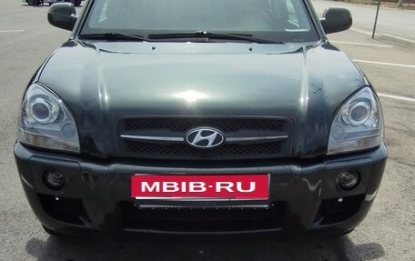 Hyundai Tucson III, 2008 год, 850 000 рублей, 1 фотография