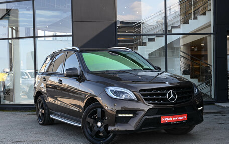 Mercedes-Benz M-Класс, 2014 год, 2 370 000 рублей, 3 фотография