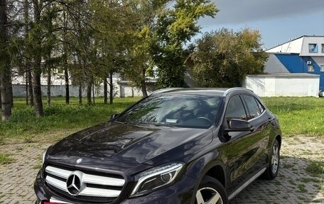 Mercedes-Benz GLA, 2015 год, 1 890 000 рублей, 2 фотография