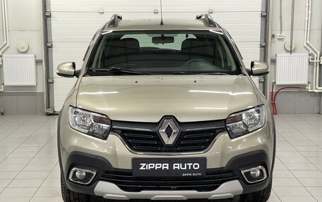 Renault Sandero II рестайлинг, 2020 год, 1 299 000 рублей, 2 фотография