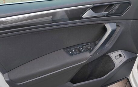 Volkswagen Tiguan II, 2020 год, 2 785 000 рублей, 12 фотография