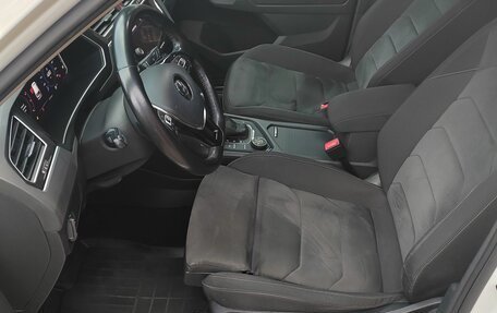 Volkswagen Tiguan II, 2020 год, 2 785 000 рублей, 19 фотография