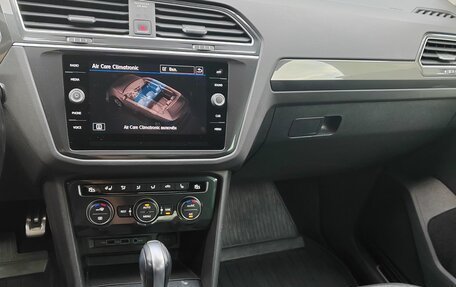 Volkswagen Tiguan II, 2020 год, 2 785 000 рублей, 23 фотография