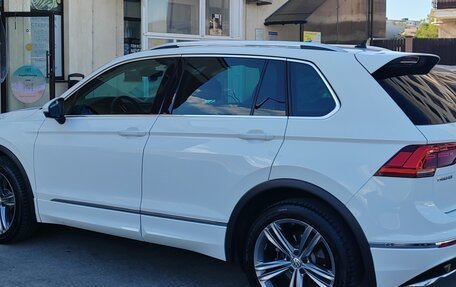 Volkswagen Tiguan II, 2020 год, 2 785 000 рублей, 27 фотография