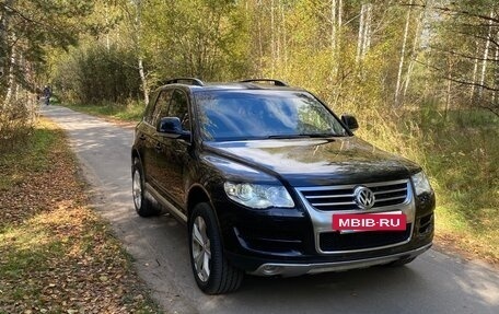 Volkswagen Touareg III, 2009 год, 1 300 000 рублей, 2 фотография