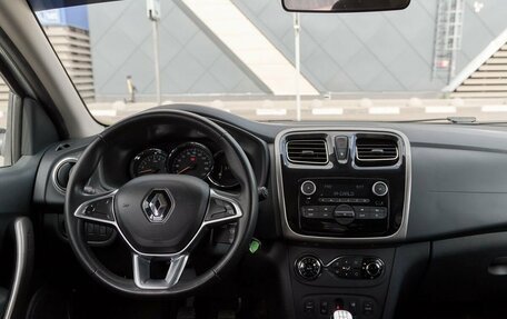 Renault Logan II, 2020 год, 987 000 рублей, 6 фотография