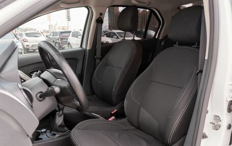 Renault Logan II, 2020 год, 987 000 рублей, 12 фотография