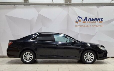 Toyota Camry, 2015 год, 1 950 000 рублей, 2 фотография