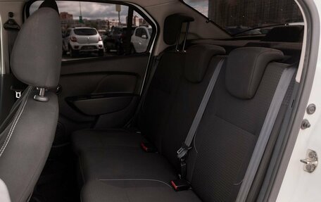 Renault Logan II, 2020 год, 987 000 рублей, 14 фотография