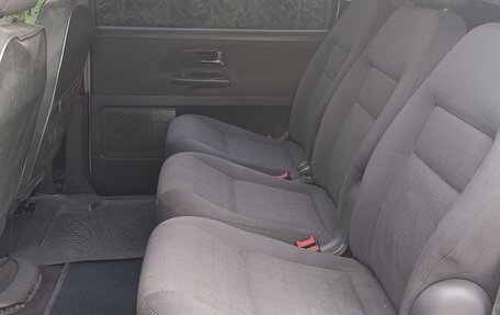 SEAT Alhambra II рестайлинг, 2002 год, 548 000 рублей, 13 фотография