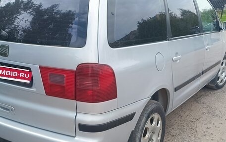 SEAT Alhambra II рестайлинг, 2002 год, 548 000 рублей, 11 фотография