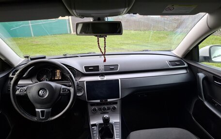 Volkswagen Passat B7, 2012 год, 939 000 рублей, 6 фотография