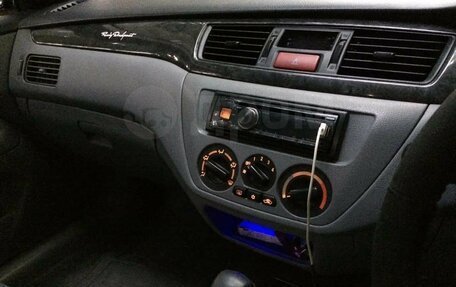 Mitsubishi Lancer IX, 2002 год, 15 фотография