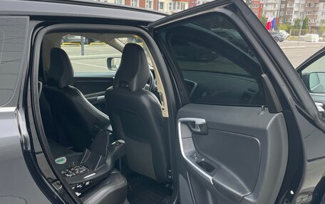 Volvo XC60 II, 2011 год, 1 350 000 рублей, 24 фотография