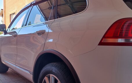 Volkswagen Touareg III, 2012 год, 2 990 000 рублей, 5 фотография