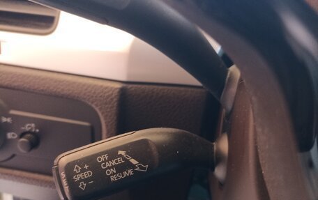 Volkswagen Touareg III, 2012 год, 2 990 000 рублей, 15 фотография