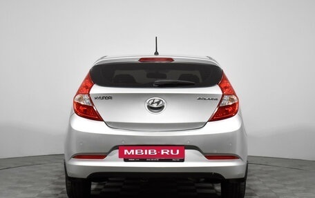 Hyundai Solaris II рестайлинг, 2015 год, 939 000 рублей, 6 фотография