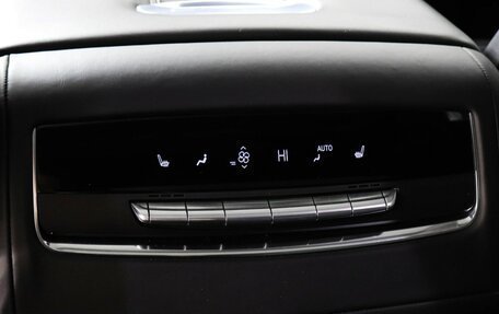 Cadillac Escalade V, 2022 год, 11 500 000 рублей, 16 фотография