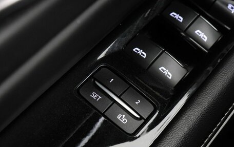 Cadillac Escalade V, 2022 год, 11 500 000 рублей, 22 фотография