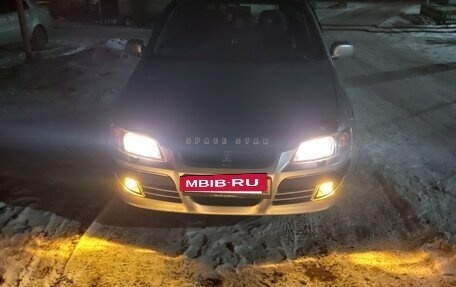 Mitsubishi Space Star I рестайлинг, 2000 год, 400 000 рублей, 3 фотография