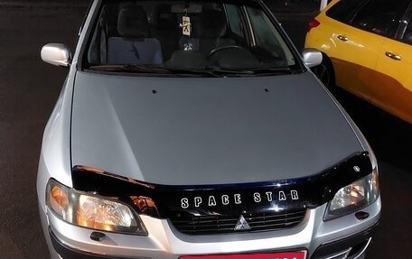 Mitsubishi Space Star I рестайлинг, 2000 год, 400 000 рублей, 1 фотография