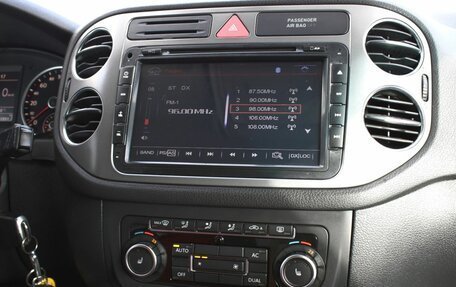 Volkswagen Tiguan I, 2010 год, 940 000 рублей, 18 фотография