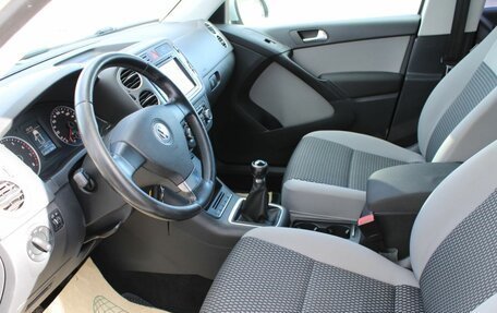 Volkswagen Tiguan I, 2010 год, 940 000 рублей, 15 фотография