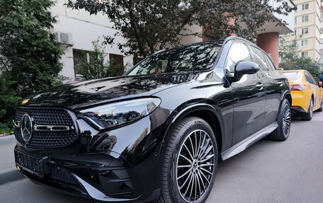 Mercedes-Benz GLC, 2024 год, 8 100 000 рублей, 2 фотография