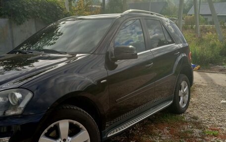 Mercedes-Benz M-Класс, 2011 год, 1 600 000 рублей, 1 фотография