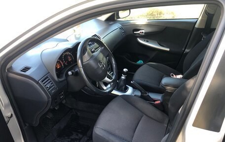Toyota Corolla, 2011 год, 1 180 000 рублей, 9 фотография
