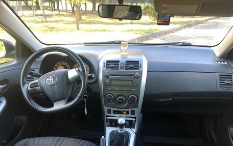 Toyota Corolla, 2011 год, 1 180 000 рублей, 13 фотография